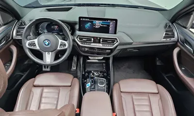 BMW iX3