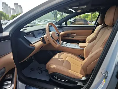BYD 汉L