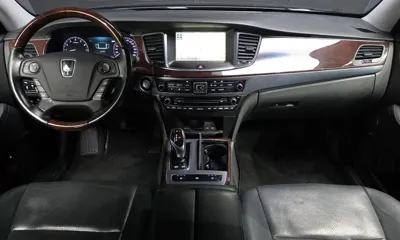 Hyundai Equus
