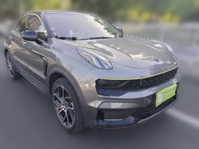 Lynk & Co 05