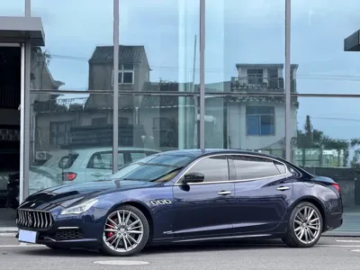 Maserati Quattroporte