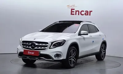 Mercedes-Benz GLA-Class