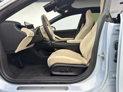 Nio ET5