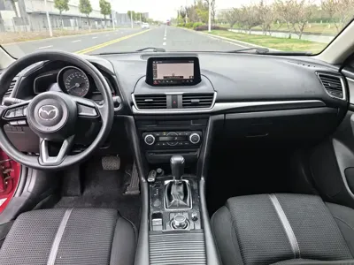 Mazda 3 Axela