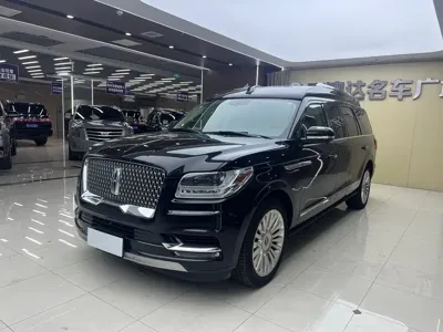 Lincoln Navigator