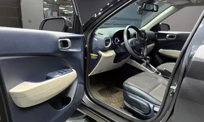 Hyundai Venue