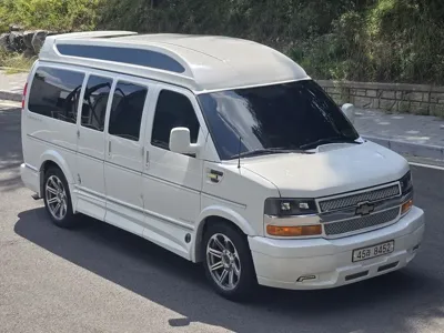 Chevrolet Express Van