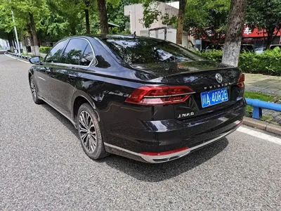 Volkswagen Phideon