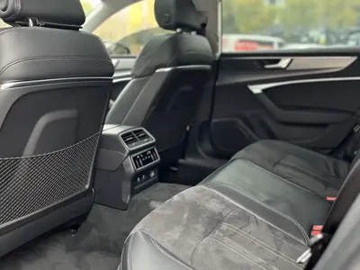 Audi A7L
