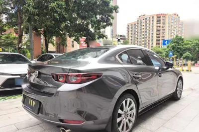 Mazda Mazda 3 Axela