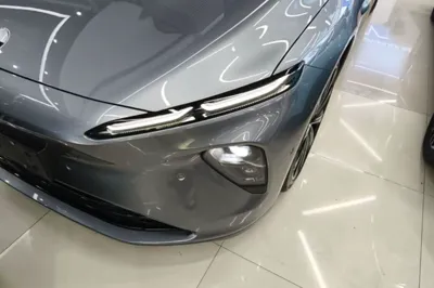 Nio ET7