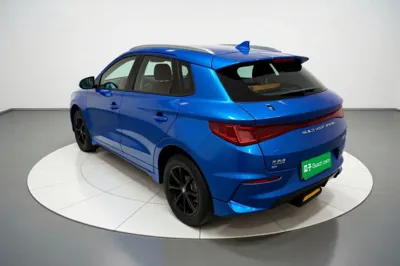 BYD e2
