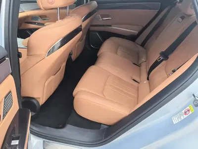 BYD 汉L
