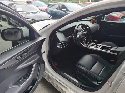 Jaguar XEL
