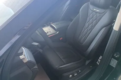 Hongqi HS7 PHEV