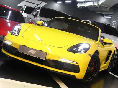 Porsche 718
