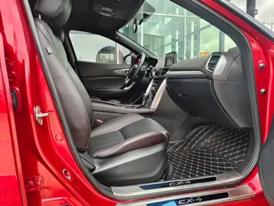 Mazda CX-4