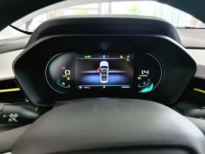 Roewe i5