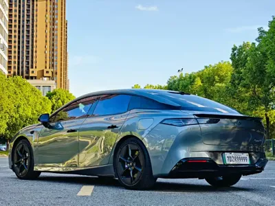 Hyper GT