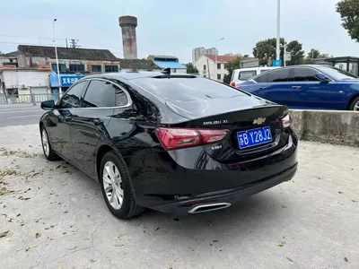 Chevrolet Malibu XL