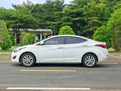 Hyundai Elantra Langdong