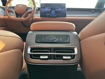 BYD 汉L