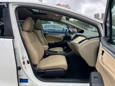Honda Jade