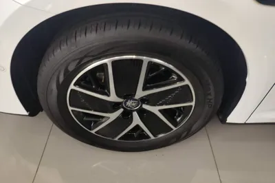 BYD Qin L