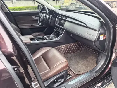 Jaguar XFL