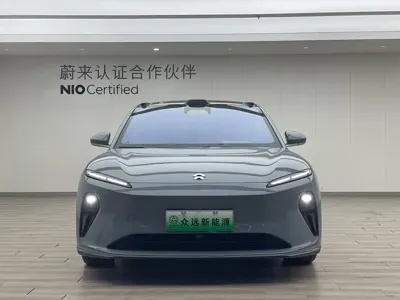 Nio ET5T