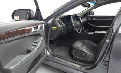 Hyundai Genesis