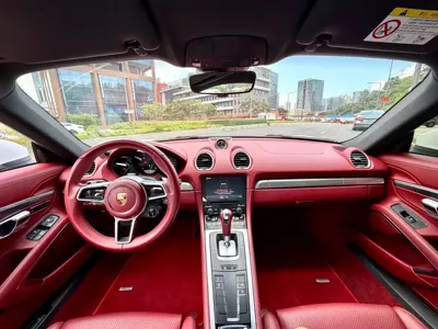 Porsche 718