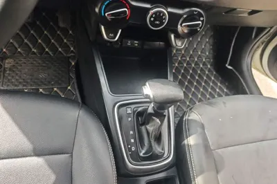 Kia K2