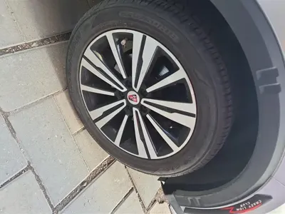Roewe RX5