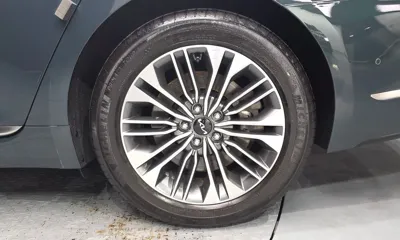 Kia K9