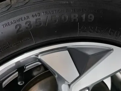 Geely Boyue L
