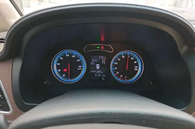 Forthing Lingzhi M5