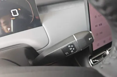 CHANGAN NEVO Q05
