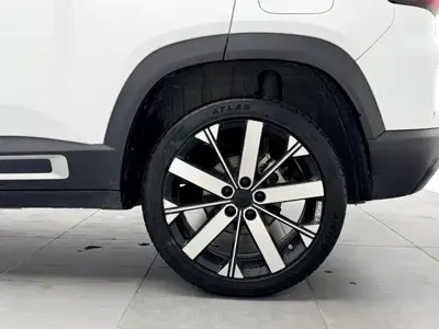 Geely ICON