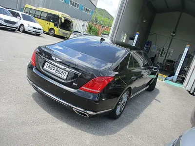 Genesis EQ900