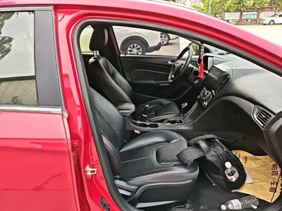 Chery Arrizo 5