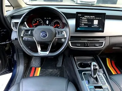 BYD MAX
