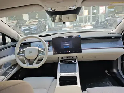 BYD 汉L
