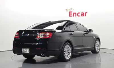 Ford Taurus