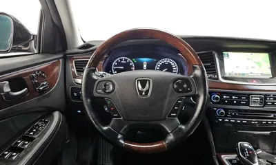 Hyundai Equus