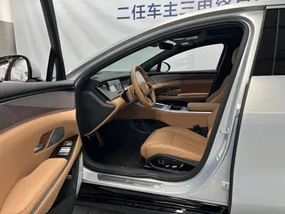 BYD 汉L