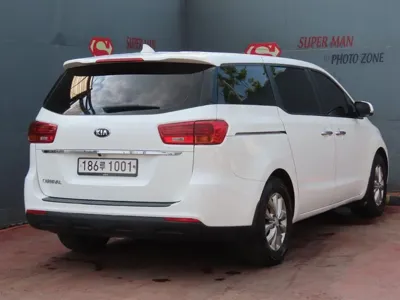 Kia Canival