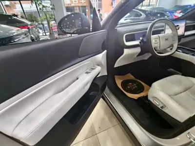 Xpeng G6