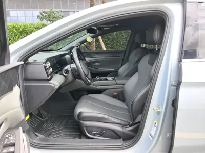BYD Qin L