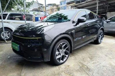 Lynk & Co 05